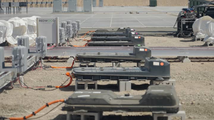 Old EV batteries being repurposed to power advanced AI data centers by Redwood Materials
