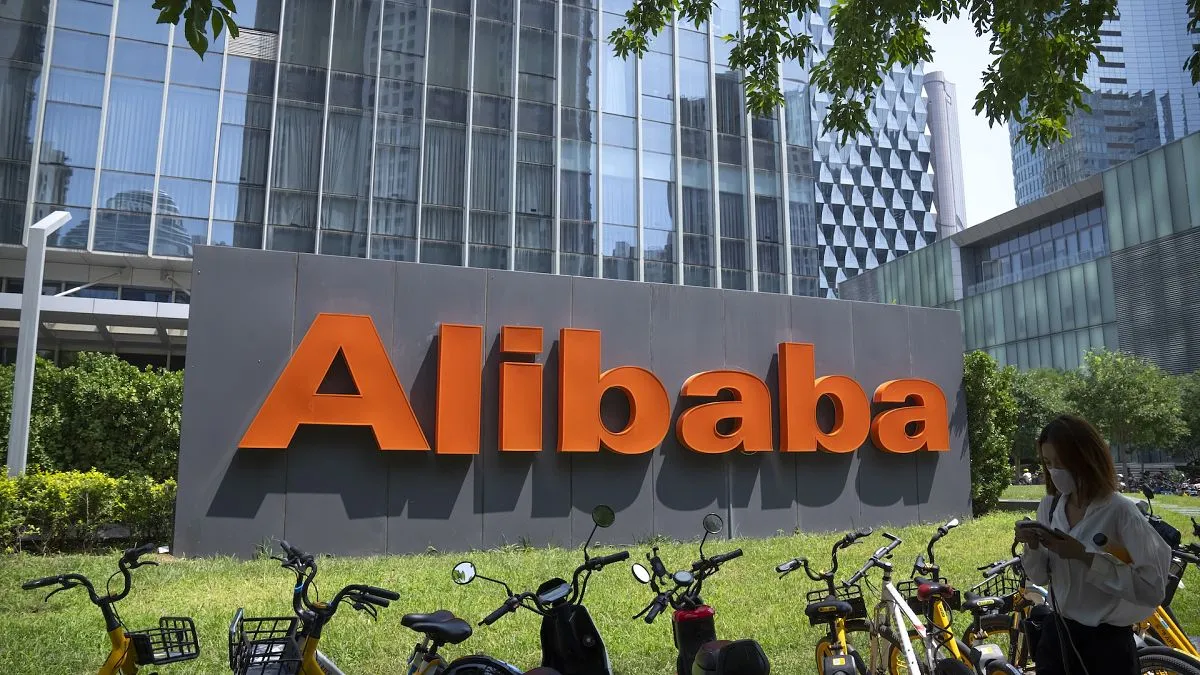 Alibaba headquarters sign highlights strong Alibaba China AI push driving cloud growth and investor confidence.