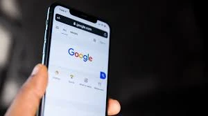 Frustrated users facing login issues during Google outage today with Gmail, Drive, and Meet down.