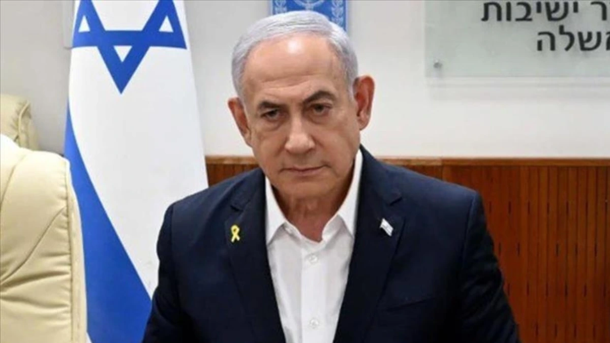 Israeli Prime Minister appearing before media as Netanyahu seeks pardon during ongoing corruption trial.