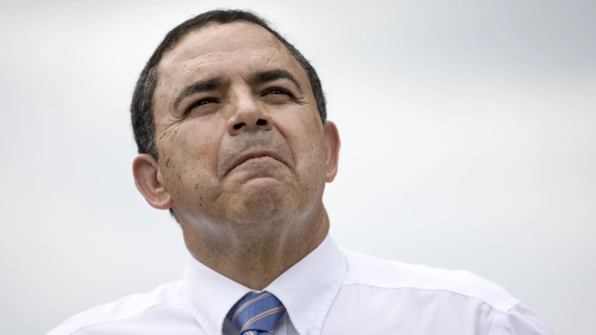 President Trump announces Henry Cuellar pardon clearing Texas Democrat of bribery charges