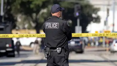 Virginia State University shooting leaves five people injured, with one victim in critical condition as police search for multiple suspects.