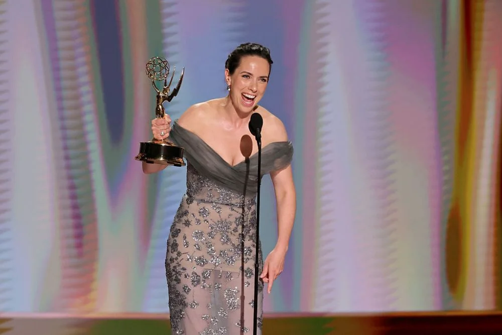 Kate O’Flynn accepts her first Emmy for Widow’s Bay
