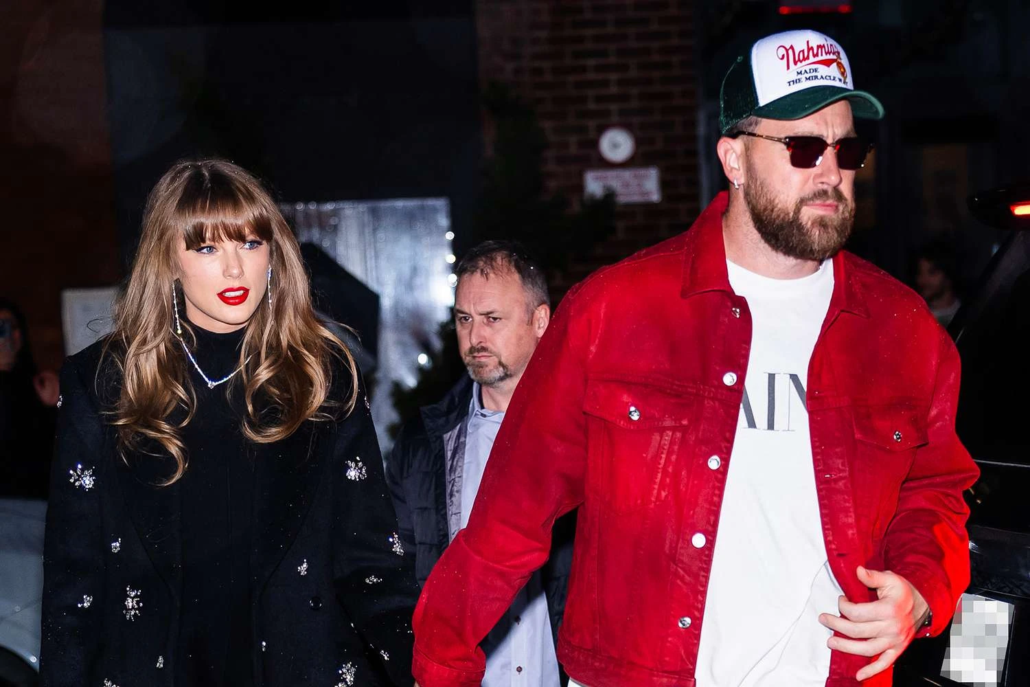 Taylor Swift and Travis Kelce arrive hand-in-hand at 1587 Prime in Kansas City