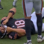 Caleb Williams leaves Bears game after suffering a right leg injury