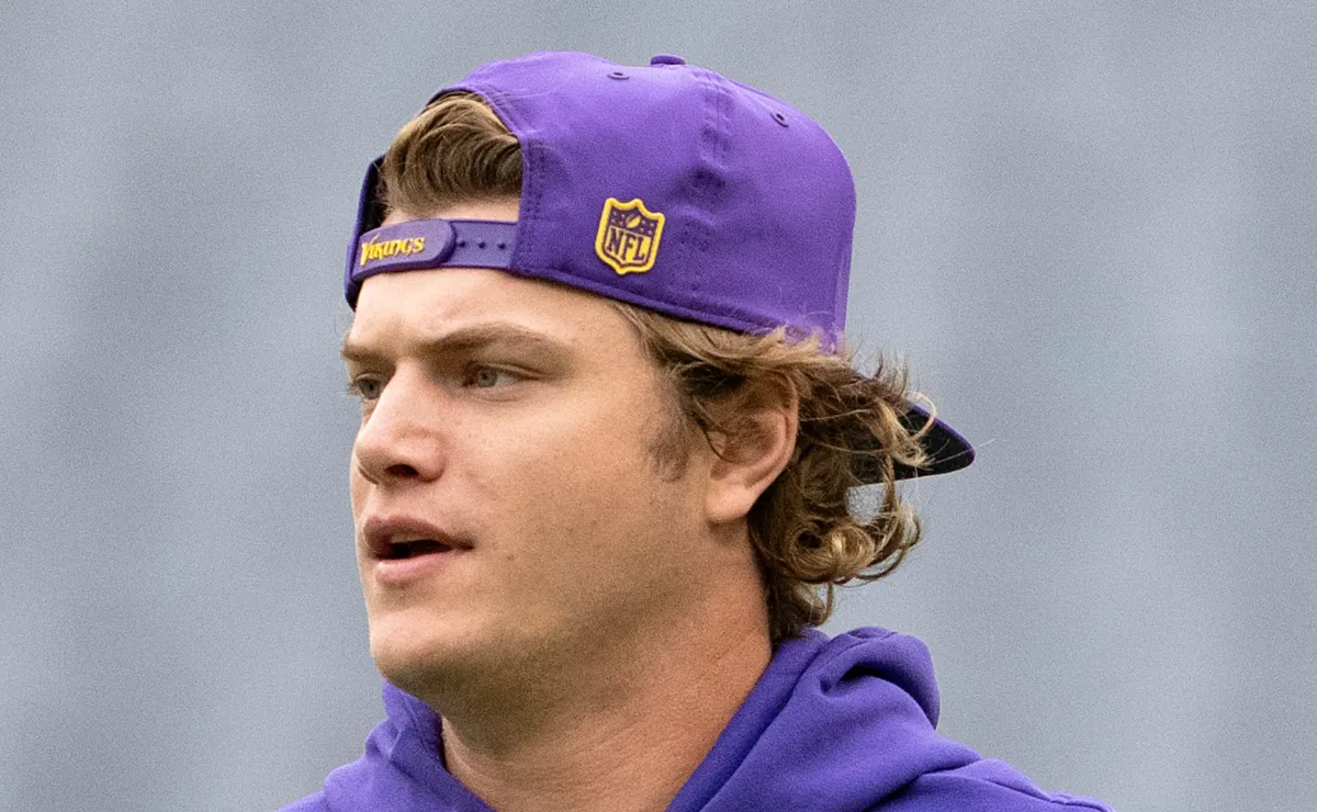 Giants Acquire J.J. McCarthy After Jaxson Dart Injury