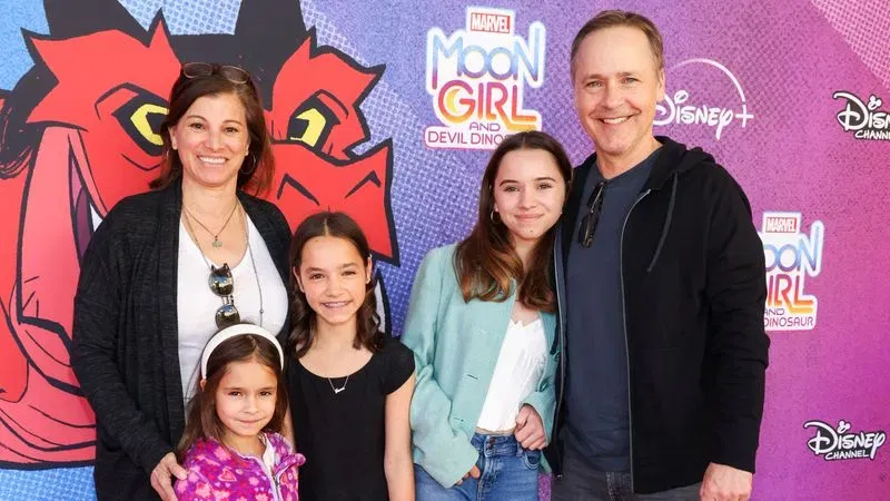 Chad Lowe’s Daughter Fiona Dies at 13