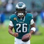 Saquon Barkley Suffers Hamstring Injury Against Rams